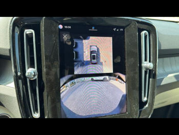 Photo 27 du bon plan VOLVO XC40 B3 163ch Ultra DCT 7 occasion à 48900 €
