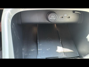 Photo 30 du bon plan VOLVO XC40 B3 163ch Ultra DCT 7 occasion à 48900 €