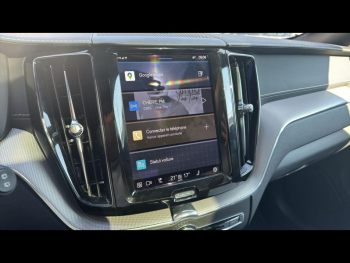 Photo 18 du bon plan VOLVO XC60 T8 AWD 310 + 87ch Polestar Engineered Geartronic occasion à 49900 €