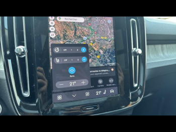 Photo 23 du bon plan VOLVO XC40 B3 163ch Lounge Edition DCT 7 occasion à 42900 €