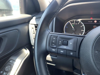 Photo 19 du bon plan NISSAN Qashqai e-POWER 190ch Business Edition 2022 occasion à 28790 €