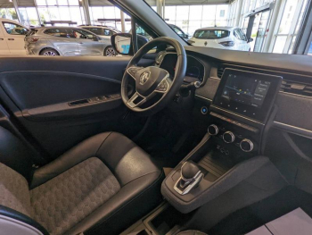 Photo 12 du bon plan RENAULT Zoe E-Tech Techno charge normale R135 Achat Integral - 22B occasion à 19490 €