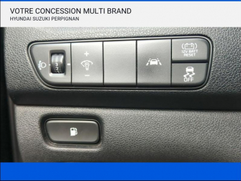 Photo 12 du bon plan KIA Niro 1.6 GDi 105ch ISG + Ã©lectrique 43.5ch Design DCT6 occasion à 14900 €