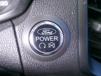 Photo 9 du bon plan FORD EcoSport 1.5 TDCi 90ch FAP Titanium occasion à 10900 €
