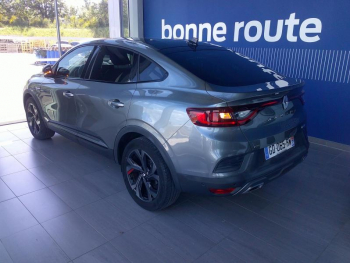 Photo 22 du bon plan RENAULT Arkana 1.6 E-Tech 145ch RS Line -21B occasion à 20900 €