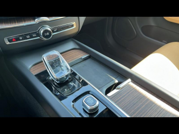 Photo 17 du bon plan VOLVO XC60 T8 AWD Recharge 303 + 87ch Inscription Luxe Geartronic occasion à 39990 €