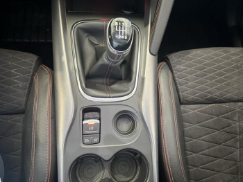 Photo 12 du bon plan RENAULT Kadjar 1.3 TCe 140ch FAP Black Edition 153g occasion à 15490 €