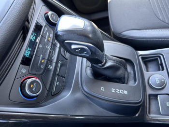 Photo 22 du bon plan FORD Kuga 1.5 Flexifuel-E85 150ch Stop&Start Titanium 4x2 BVA Euro6.2 occasion à 18490 €