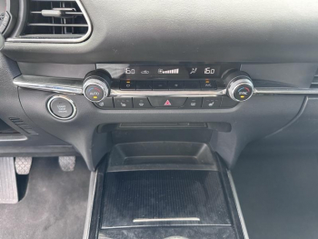 Photo 13 du bon plan MAZDA CX-30 2.0 e-SKYACTIV-G M-Hybrid 122ch Sportline 2021 occasion à 19490 €