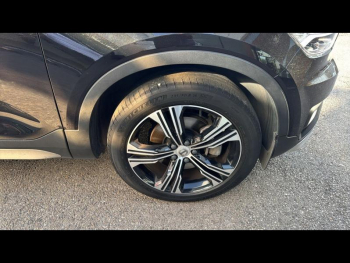 Photo 10 du bon plan VOLVO XC40 D4 AdBlue AWD 190ch Inscription Luxe Geartronic 8 occasion à 29900 €