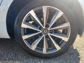 Photo 24 du bon plan RENAULT Megane 1.5 Blue dCi 115ch RS Line EDC occasion à 19490 €