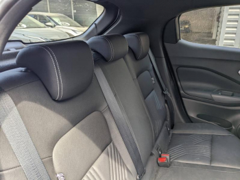 Photo 12 du bon plan NISSAN Juke 1.6 Hybrid 143ch Tekna 2025 occasion à 30900 €