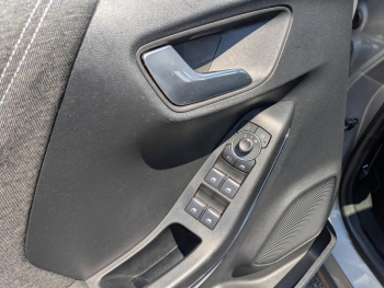 Photo 9 du bon plan FORD Puma 1.0 Flexifuel 125ch S&S mHEV Titanium occasion à 20400 €
