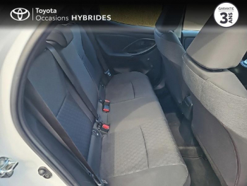 Photo 7 du bon plan TOYOTA Yaris 116h Dynamic 5p MY22 occasion à 17990 €