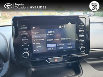 Photo 15 du bon plan TOYOTA Yaris 116h Dynamic 5p MY22 occasion à 17990 €