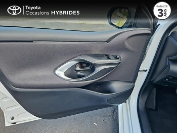 Photo 24 du bon plan TOYOTA Yaris 116h Dynamic 5p MY22 occasion à 17990 €