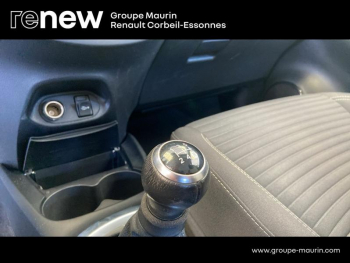 Photo 21 du bon plan TOYOTA Yaris 70 VVT-i France Connect 5p RC19 occasion à 9990 €
