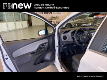 Photo 24 du bon plan TOYOTA Yaris 70 VVT-i France Connect 5p RC19 occasion à 9990 €