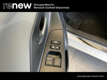 Photo 25 du bon plan TOYOTA Yaris 70 VVT-i France Connect 5p RC19 occasion à 9990 €