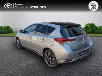 Photo 2 du bon plan TOYOTA Auris HSD 136h Collection RC18 occasion à 16990 €