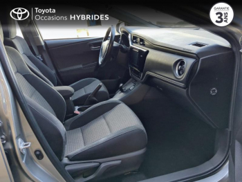 Photo 6 du bon plan TOYOTA Auris HSD 136h Collection RC18 occasion à 16990 €