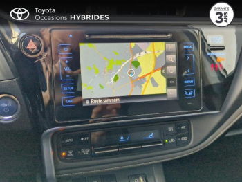 Photo 15 du bon plan TOYOTA Auris HSD 136h Collection RC18 occasion à 16990 €