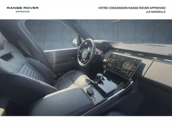 Photo 14 du bon plan LAND-ROVER Range Rover Sport 4.4 P635 635ch MHEV Dynamic SV Edit One Obsidian Black Gloss occasion à 258350 €