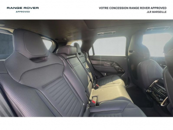 Photo 15 du bon plan LAND-ROVER Range Rover Sport 4.4 P635 635ch MHEV Dynamic SV Edit One Obsidian Black Gloss occasion à 258350 €