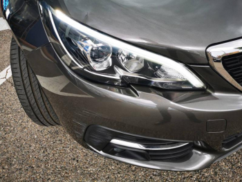 Photo 3 du bon plan PEUGEOT 308 1.2 PureTech 130ch Style RAPPEL PEUGEOT OK occasion à 10880 €