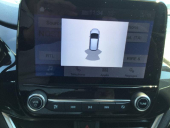 Photo 14 du bon plan FORD Fiesta 1.1 75ch Titanium Business 5p occasion à 12900 €