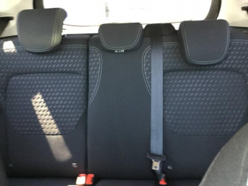 Photo 18 du bon plan FORD Fiesta 1.1 75ch Titanium Business 5p occasion à 12900 €