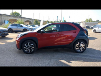 Photo 2 du bon plan TOYOTA Aygo X 1.0 VVT-i 72ch Design MY24 occasion à 17900 €