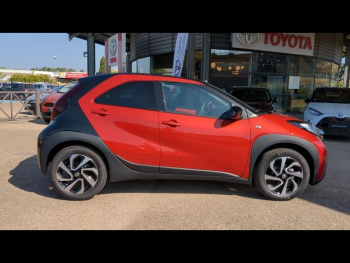 Photo 6 du bon plan TOYOTA Aygo X 1.0 VVT-i 72ch Design MY24 occasion à 17900 €