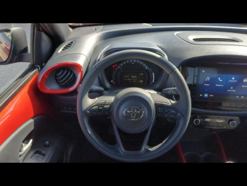 Photo 19 du bon plan TOYOTA Aygo X 1.0 VVT-i 72ch Design MY24 occasion à 17900 €