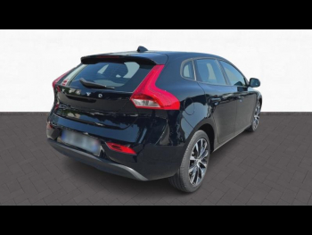 Photo 7 du bon plan VOLVO V40 T2 122ch Signature Edition occasion à 15390 €