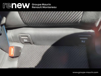 Photo 20 du bon plan RENAULT Austral 1.3 TCe mild hybrid 160ch Techno esprit Alpine auto occasion à 29900 €