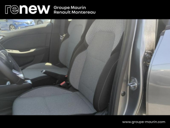 Photo 10 du bon plan RENAULT Clio 1.6 E-Tech 145ch full hybrid Evolution - 24 occasion à 20490 €
