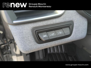 Photo 22 du bon plan RENAULT Clio 1.6 E-Tech 145ch full hybrid Evolution - 24 occasion à 20490 €