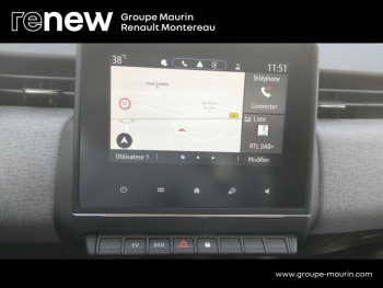 Photo 27 du bon plan RENAULT Clio 1.6 E-Tech 145ch full hybrid Evolution - 24 occasion à 20490 €