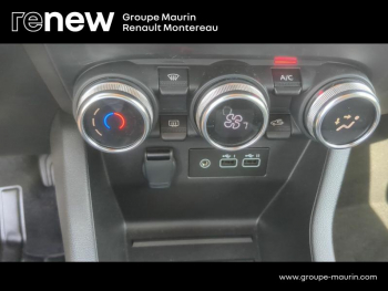 Photo 28 du bon plan RENAULT Clio 1.6 E-Tech 145ch full hybrid Evolution - 24 occasion à 20490 €