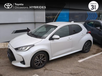 Photo 17 du bon plan TOYOTA Yaris 116h Design 5p occasion à 20990 €