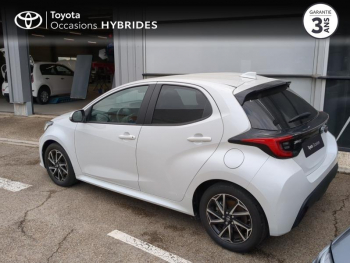 Photo 18 du bon plan TOYOTA Yaris 116h Design 5p occasion à 20990 €