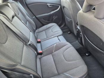 Photo 15 du bon plan VOLVO V40 Cross Country T3 152ch Ãversta Edition Geartronic occasion à 15990 €