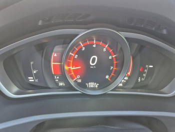 Photo 17 du bon plan VOLVO V40 Cross Country T3 152ch Ãversta Edition Geartronic occasion à 15990 €