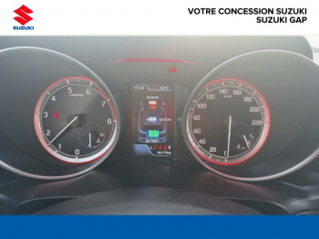 Photo 6 du bon plan SUZUKI Swift 1.2 Dualjet Hybrid 83ch Pack AllGrip occasion à 14890 €