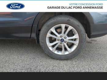 Photo 4 du bon plan FORD Kuga 1.5 Flexifuel-E85 150ch Stop&Start Titanium 4x2 BVA Euro6.2 occasion à 17990 €