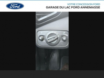 Photo 15 du bon plan FORD Kuga 1.5 Flexifuel-E85 150ch Stop&Start Titanium 4x2 BVA Euro6.2 occasion à 17990 €