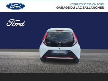Photo 3 du bon plan TOYOTA Aygo 1.0 VVT-i 72ch x-play x-app 5p MC18 occasion à 9900 €