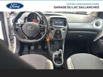 Photo 7 du bon plan TOYOTA Aygo 1.0 VVT-i 72ch x-play x-app 5p MC18 occasion à 9900 €