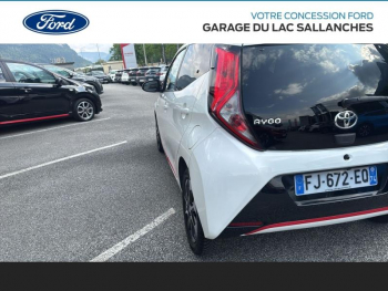 Photo 15 du bon plan TOYOTA Aygo 1.0 VVT-i 72ch x-play x-app 5p MC18 occasion à 9900 €